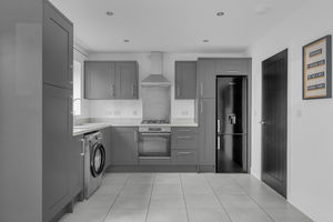 Photo 21- click for photo gallery